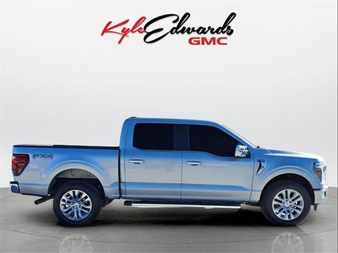 Used 2024 Ford F150 Lariat w/ FX4 Off-Road Package image 4