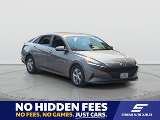 Used 2023 Hyundai Elantra SE w/ Preferred Accessory Package FWD video 1