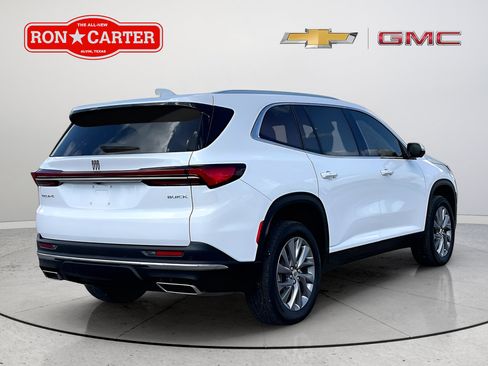 Used 2025 Buick Enclave Preferred FWD image 6