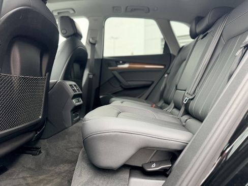 Certified 2023 Audi Q5 2.0T Premium w/ Convenience Package image 13