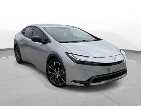 Used 2024 Toyota Prius Limited w/ Limited Premium Package image 2