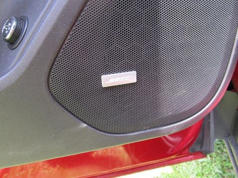 Used 2019 Chevrolet Blazer RS image 28