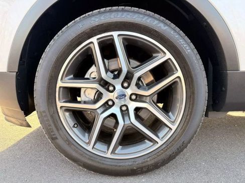 Used 2017 Ford Explorer Sport w/ Equipment Group 401A image 32