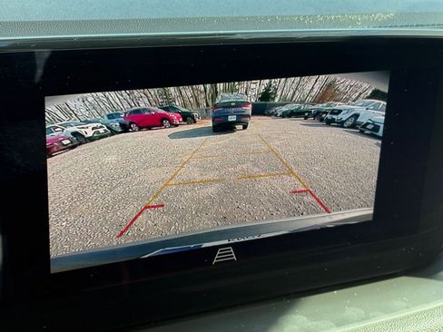 Used 2025 Buick Encore GX Preferred image 17