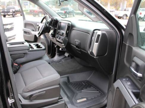 Used 2018 Chevrolet Silverado 1500 LT w/ All Star Edition image 22