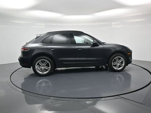 Certified 2026 Porsche Macan AWD/4WD image 31