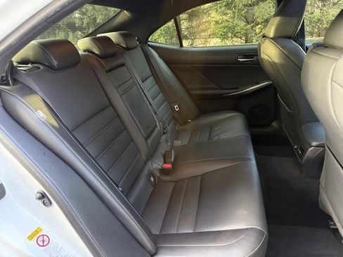 Used 2016 Lexus IS 350 image 27