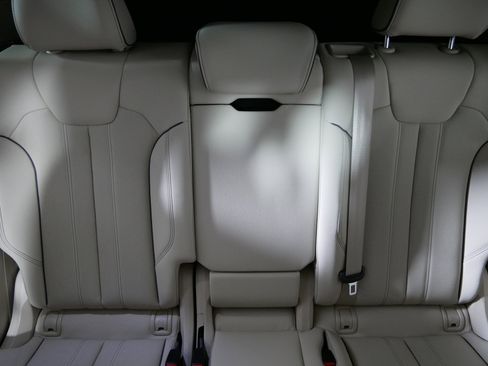 Used 2022 Audi Q5 2.0T Premium Plus AWD/4WD image 13