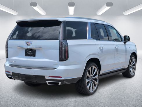 New 2026 Cadillac Escalade Platinum Luxury w/ LPO, Floor Liner Package AWD/4WD image 7