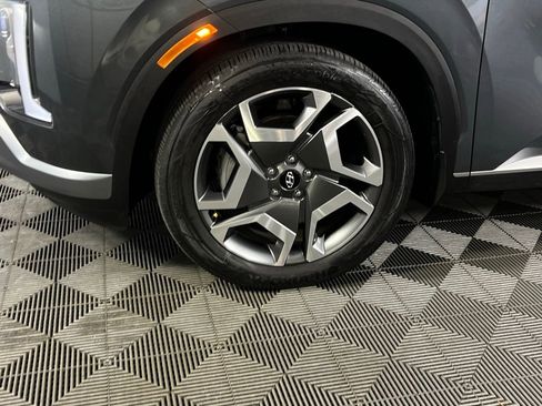 Used 2023 Hyundai Palisade SEL image 13