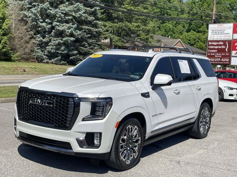 Used 2023 GMC Yukon Denali Ultimate AWD/4WD image 7