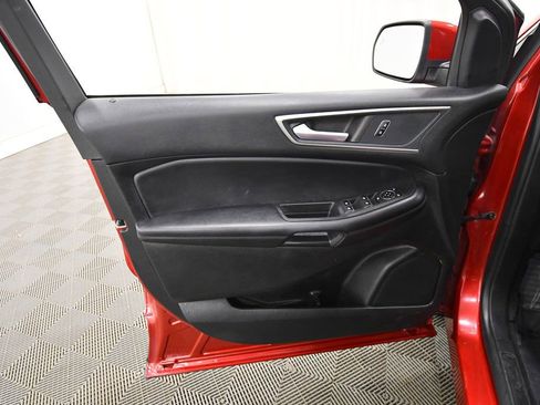 Used 2024 Ford Edge SEL w/ Convenience Package image 13