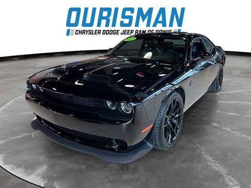 Used 2023 Dodge Challenger SRT Hellcat image 2