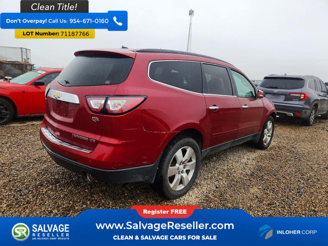 Used 2014 Chevrolet Traverse LTZ FWD image 4