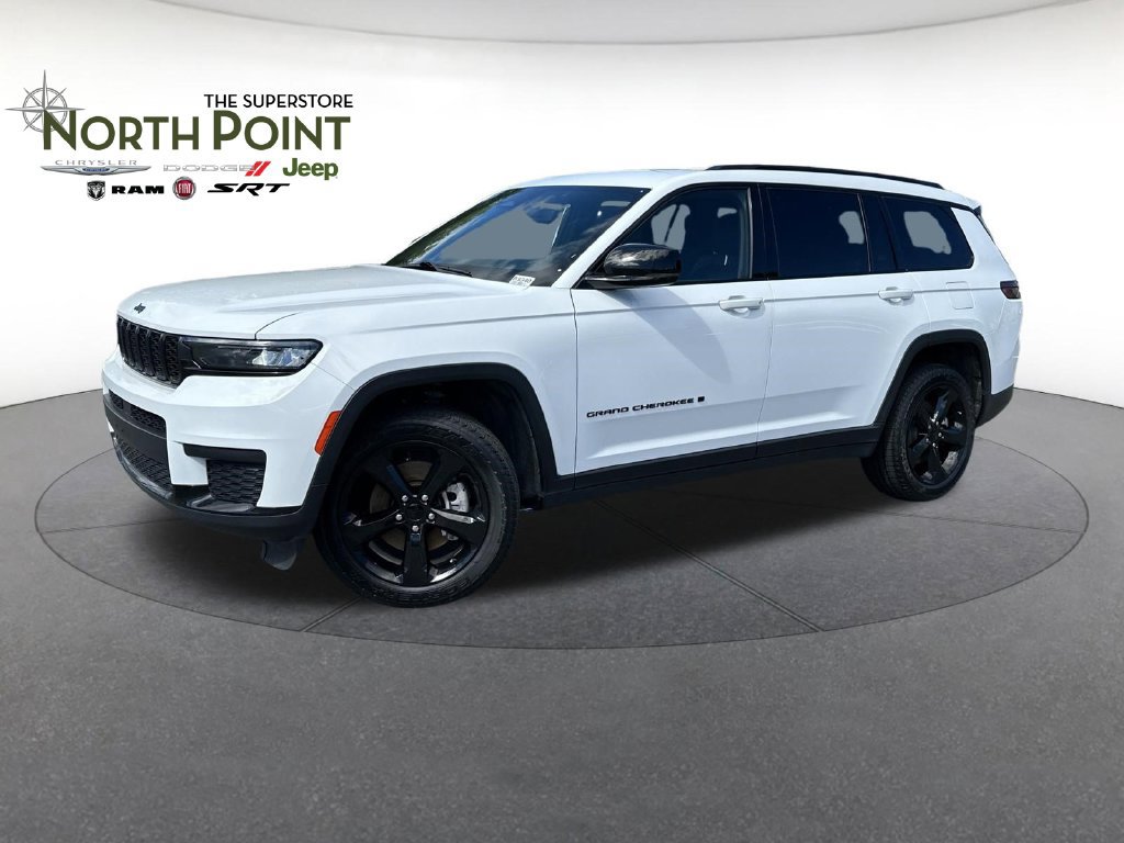 Used 2023 Jeep Grand Cherokee L Laredo AWD/4WD image 1