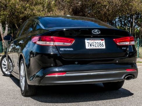 Used 2016 Kia Optima EX w/ Premium Package image 7