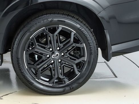 New 2026 INFINITI QX80 4WD w/ Sport Exterior Package image 47