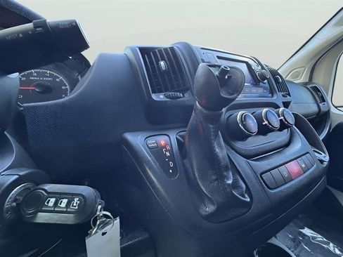 Used 2021 RAM ProMaster 2500 image 19