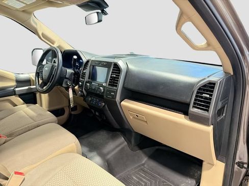 Used 2020 Ford F150 XLT w/ Equipment Group 302A Luxury AWD/4WD image 23