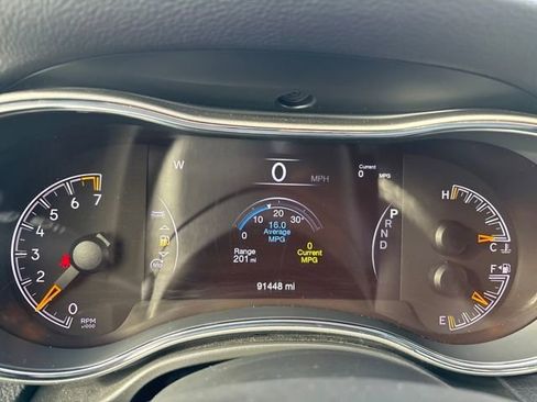 Used 2020 Jeep Grand Cherokee Altitude image 15