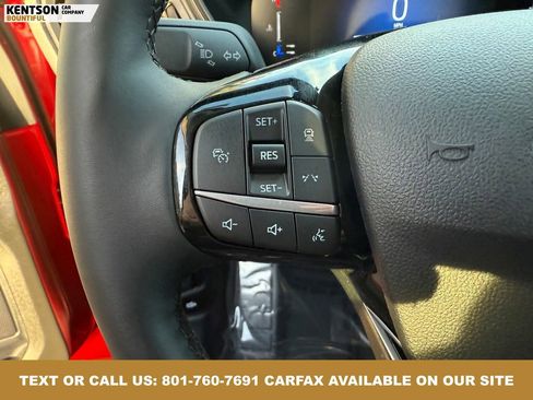 Used 2024 Ford Escape SE image 19