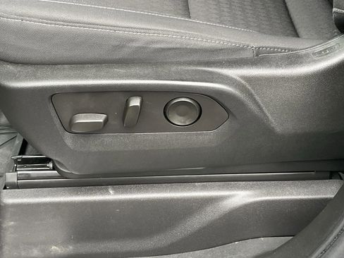 Used 2023 Chevrolet Silverado 1500 RST image 28