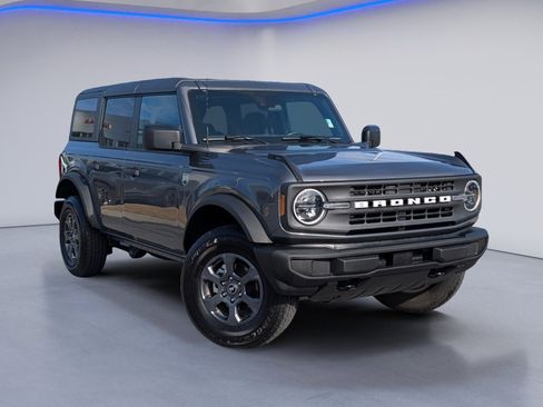Used 2025 Ford Bronco Big Bend image 2