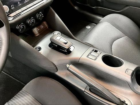 Used 2025 Nissan Z Sport w/ Floor Mat Package image 17