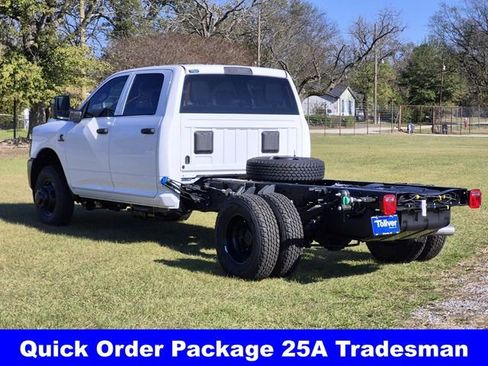 New 2026 RAM 3500 Tradesman AWD/4WD image 4