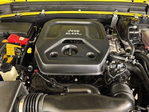 Used 2022 Jeep Wrangler Unlimited Sport image 9