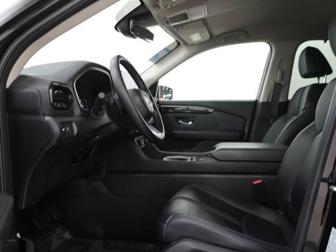 Used 2023 Honda Pilot EX-L image 25