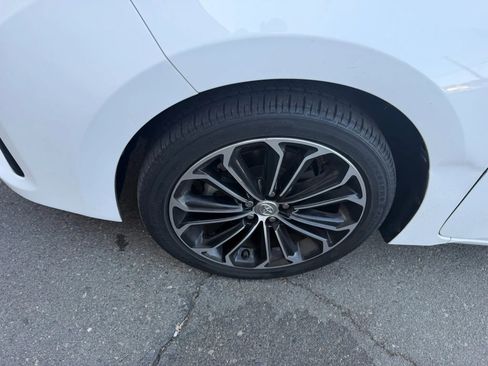 Used 2014 Toyota Corolla S FWD image 32