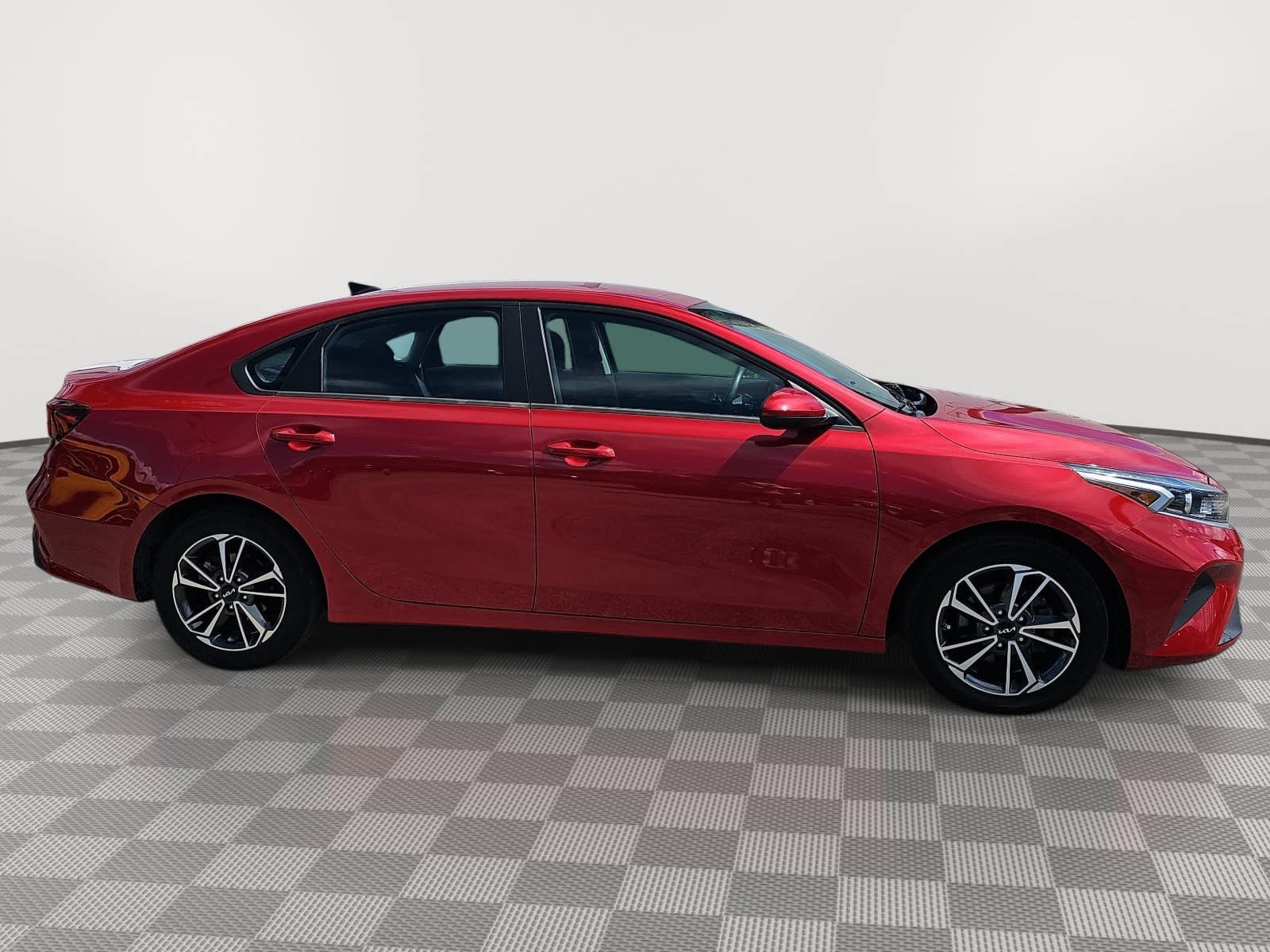 Used 2022 Kia Forte LXS FWD image 9