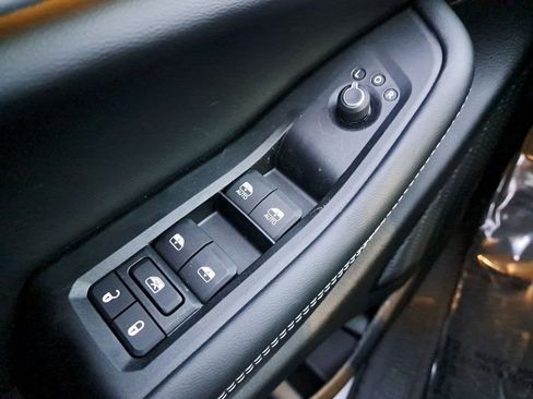 New 2025 Jeep Grand Cherokee Limited w/ Trailer Tow Package image 33