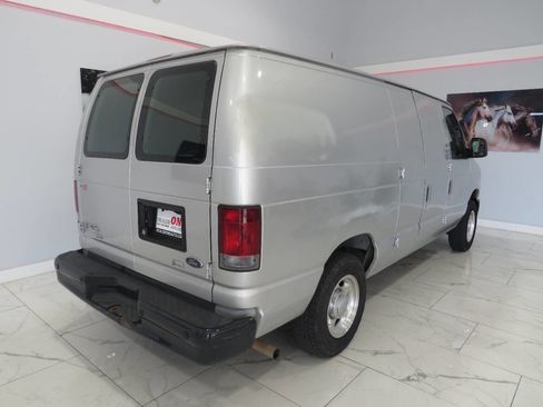 Used 2013 Ford E-150 and Econoline 150 w/ PWR Group image 6