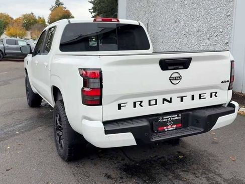 New 2026 Nissan Frontier SV w/ Tow Package image 10