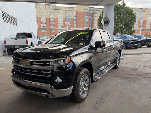 Used 2025 Chevrolet Silverado 1500 LTZ w/ LTZ Premium Package image 1
