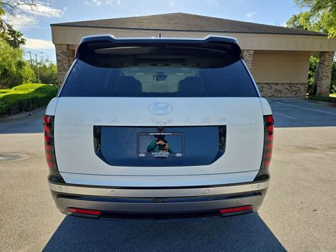 New 2026 Hyundai Palisade Limited FWD image 6