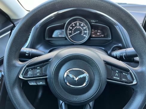 Used 2018 MAZDA MAZDA3 Sport image 29