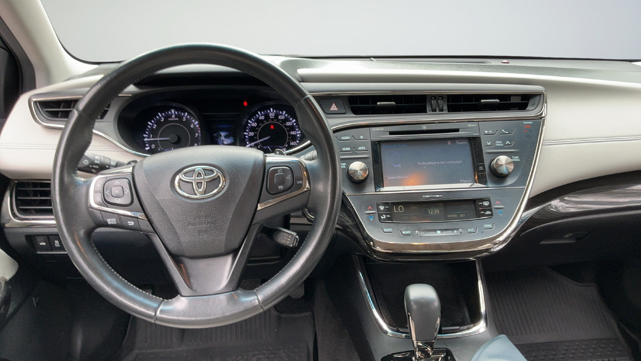 Used 2015 Toyota Avalon Limited FWD image 13