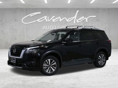 New 2025 Nissan Pathfinder SL