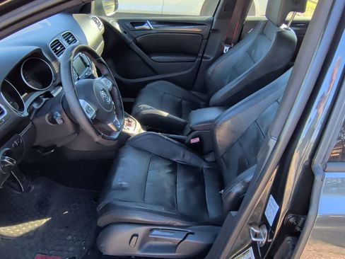 Used 2013 Volkswagen GTI Driver's Edition image 10