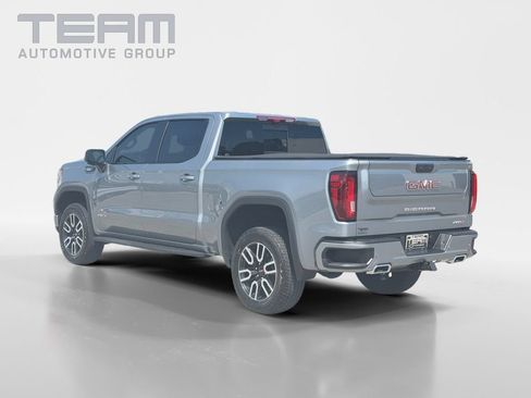Used 2025 GMC Sierra 1500 AT4 w/ AT4 Premium Package AWD/4WD image 5