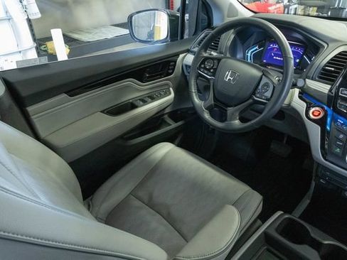 Used 2024 Honda Odyssey Elite image 20