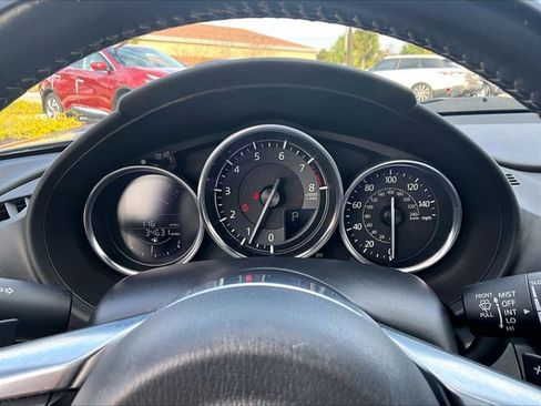 Used 2020 MAZDA MX-5 Miata Club image 20