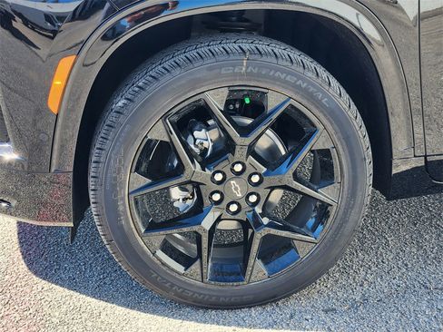 New 2026 Chevrolet Traverse RS image 8