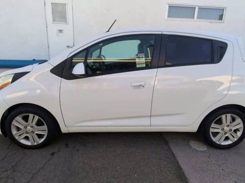 Certified 2014 Chevrolet Spark LT FWD image 5