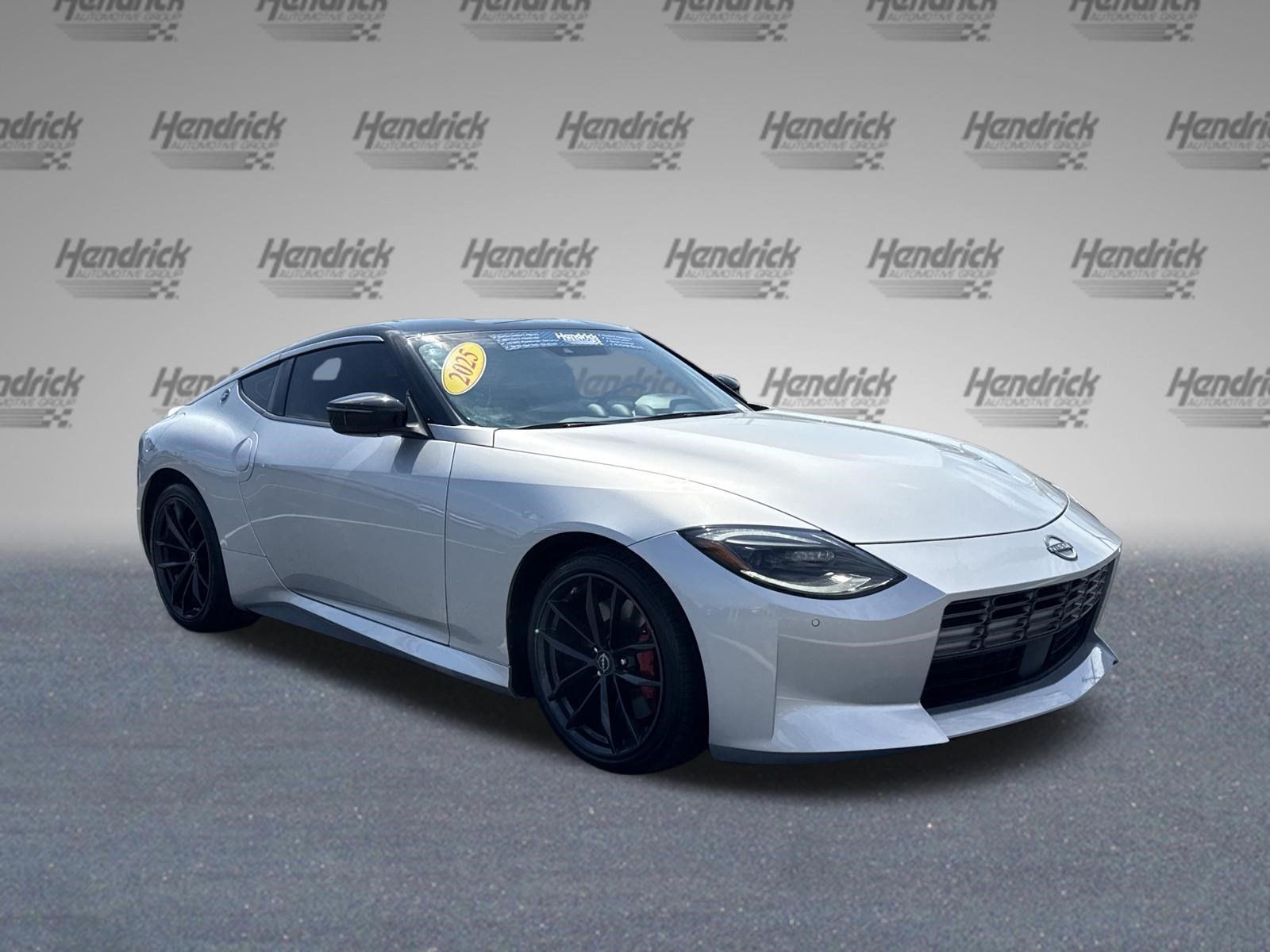 Used 2025 Nissan Z Performance w/ Floor Mat Package RWD image 2