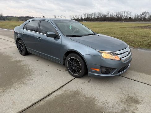 Used 2011 Ford Fusion SE w/ 202A Rapid Spec Order Code image 4