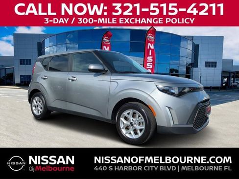 Used 2024 Kia Soul LX w/ Option Group 015 image 1